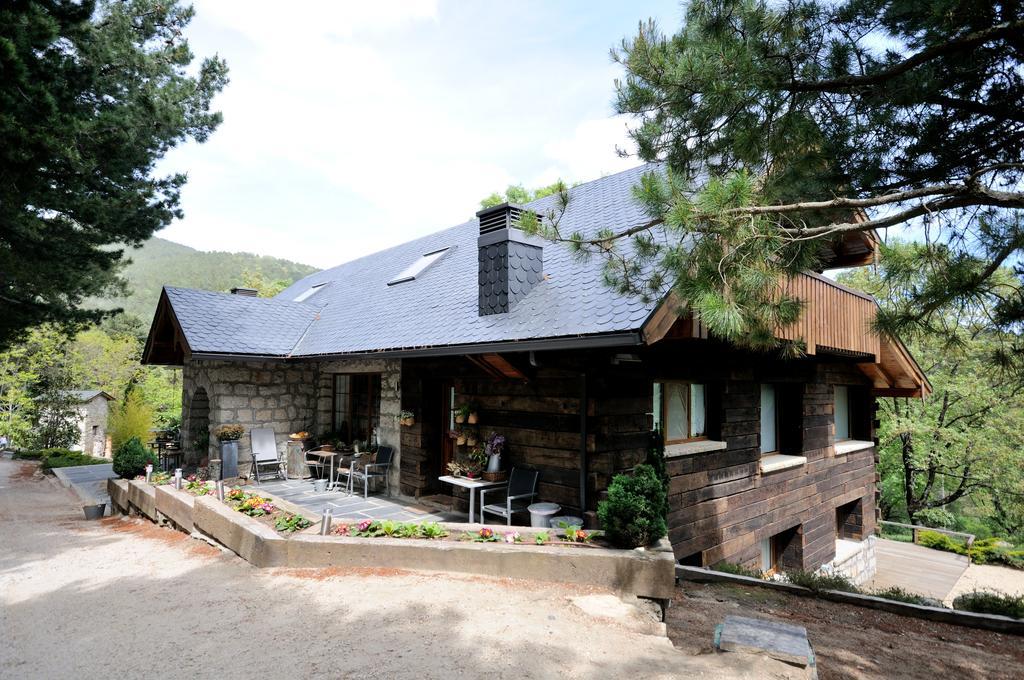Hotel Rural Las Rozuelas Cercedilla Exterior photo