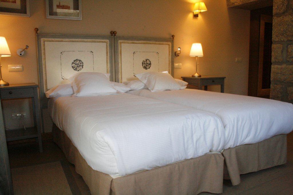 Hotel Rural Las Rozuelas Cercedilla Room photo