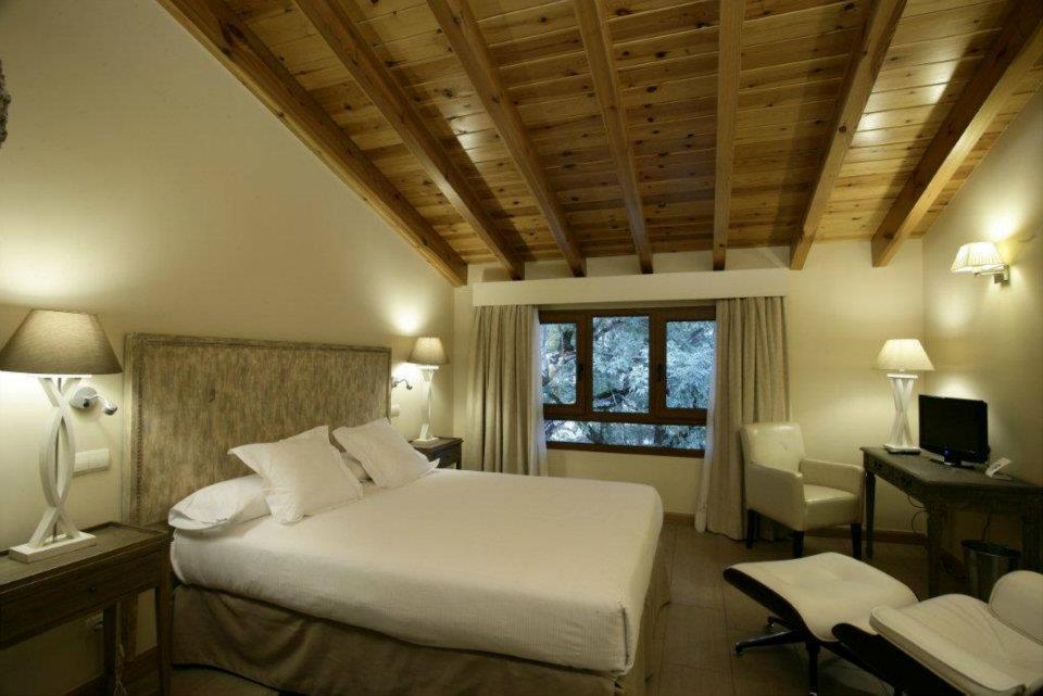 Hotel Rural Las Rozuelas Cercedilla Room photo