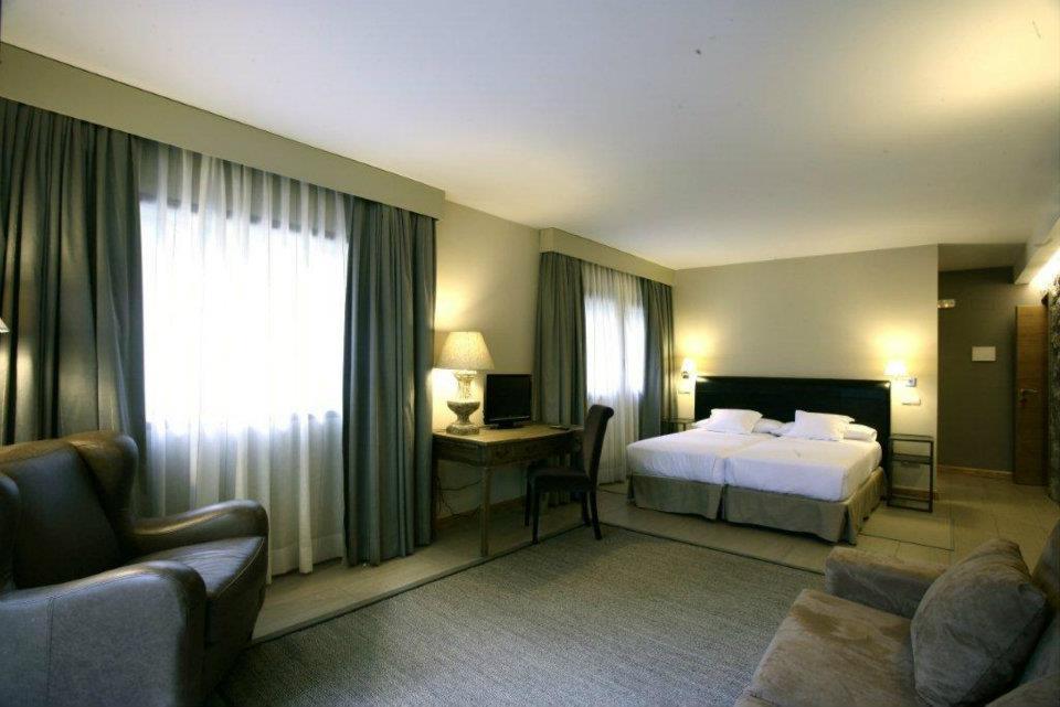 Hotel Rural Las Rozuelas Cercedilla Room photo